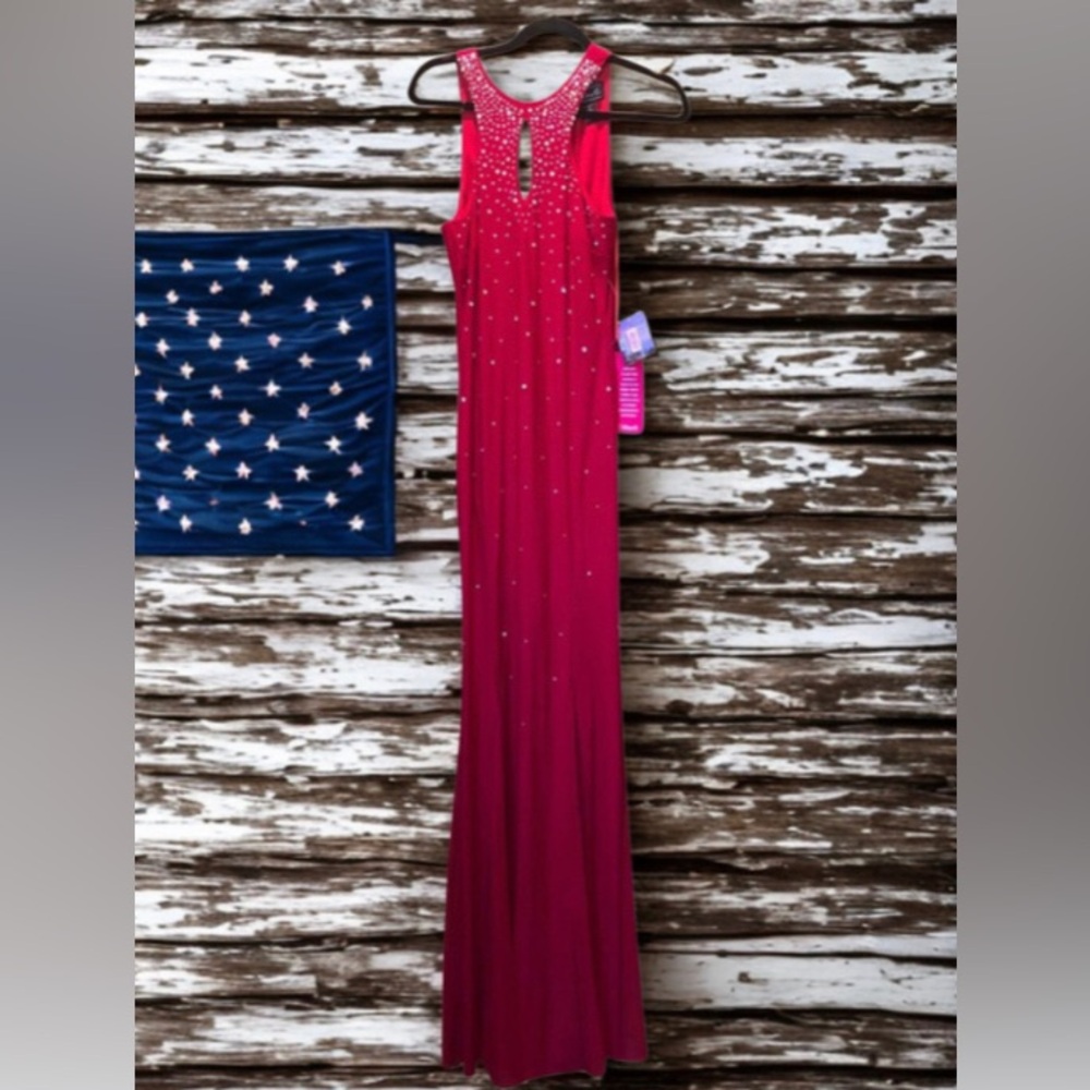 NWT Morgan & Co. Red Sparkle long dress  Formal Gown size 3 stretch sleeveless